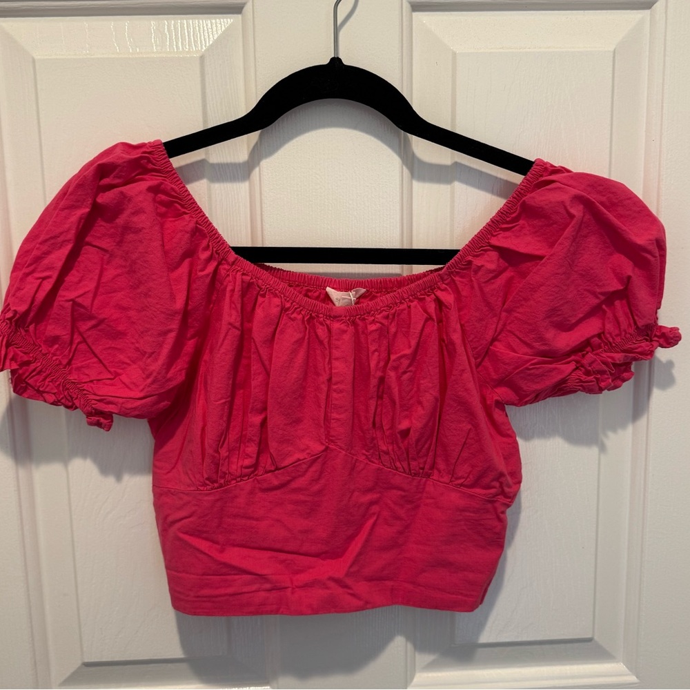 NWOT Sim & Sam Pink Crop Top Size M